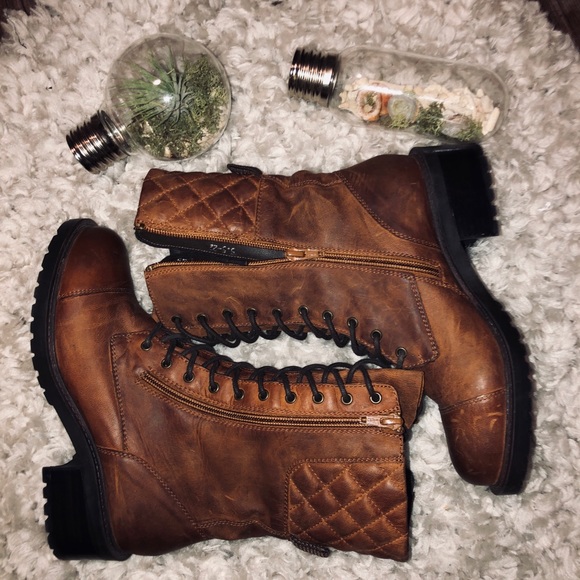 Steve Madden Shoes - Steve Madden Yvetee Combat Boots